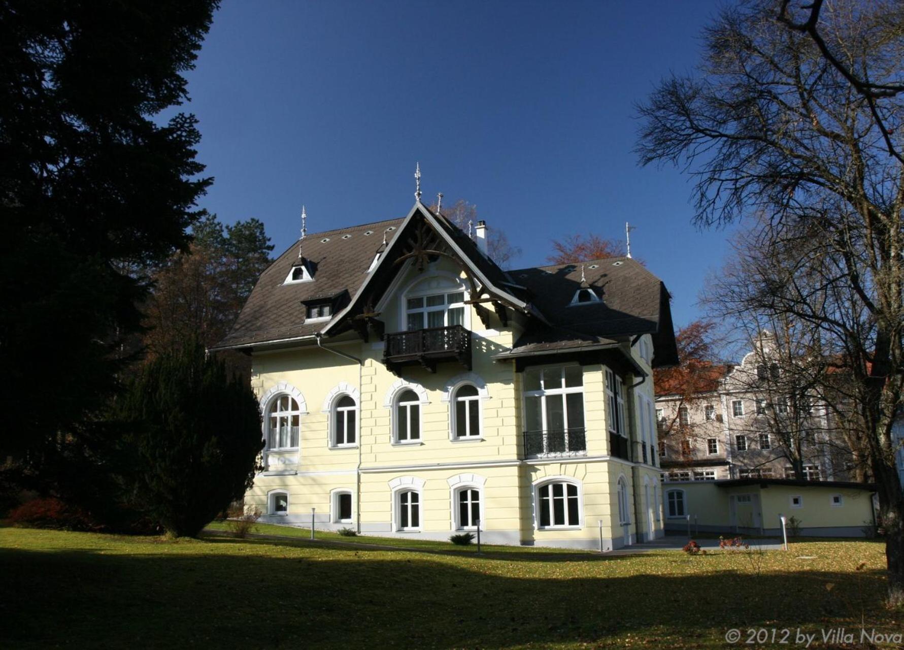 Villa Nova - Hotel Garni Waidhofen an der Ybbs Exterior photo